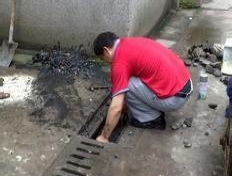 威海大世界專業管道服務 下水疏通、閥門維修與管道維護